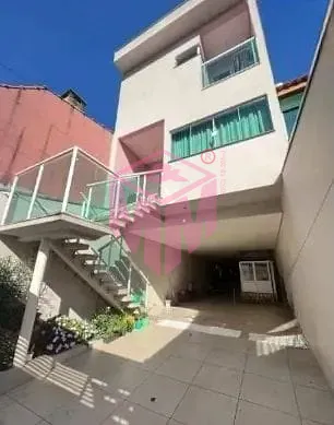 Sobrado, 3 quartos, 244 m² - Foto 1