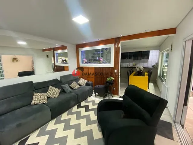Sobrado com 187m² 2 quartos e 3 banheiros, à venda, no bairro Campestre em Santo André
