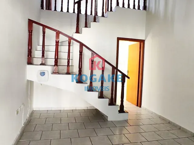 Sobrado com 125m² 3 quartos e 2 banheiros, à venda, no bairro Jardim das Indústrias em São José dos Campos