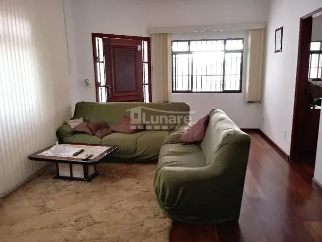 Sobrado com 400m² 4 quartos e 4 banheiros, à venda, no bairro Vila Oliveira em Mogi das Cruzes
