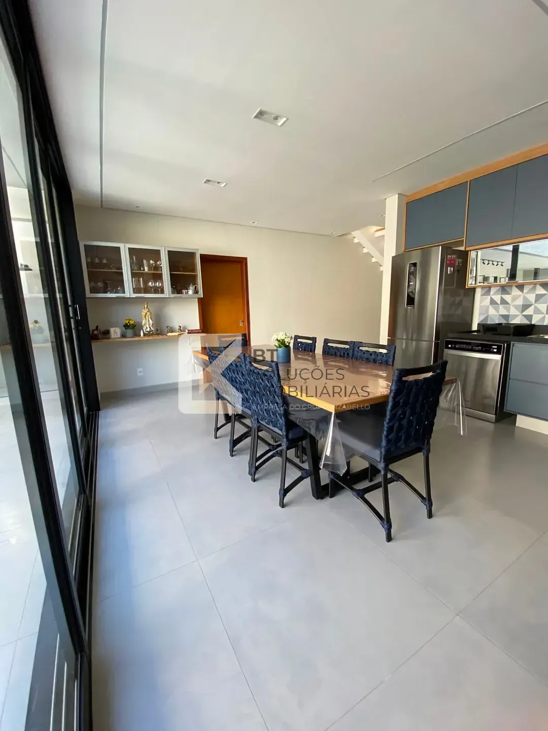 Sobrado, 3 quartos, 270 m² - Foto 11