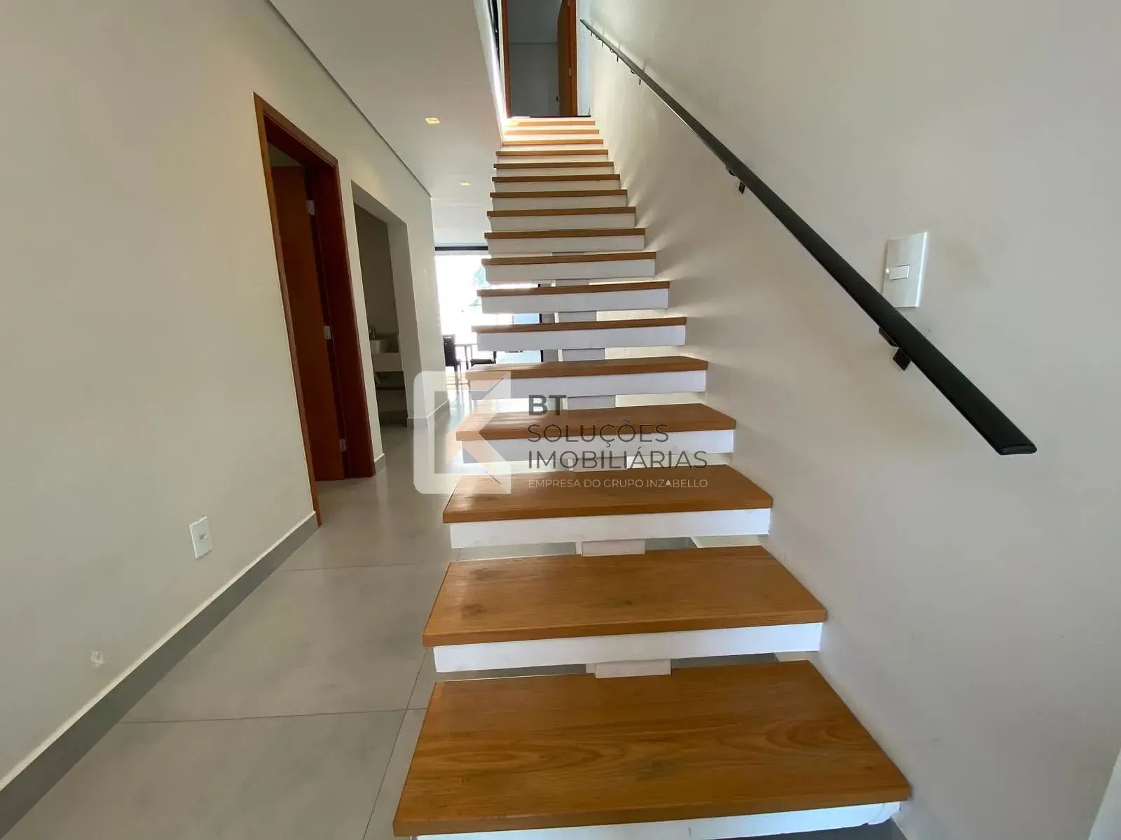 Sobrado, 3 quartos, 270 m² - Foto 17
