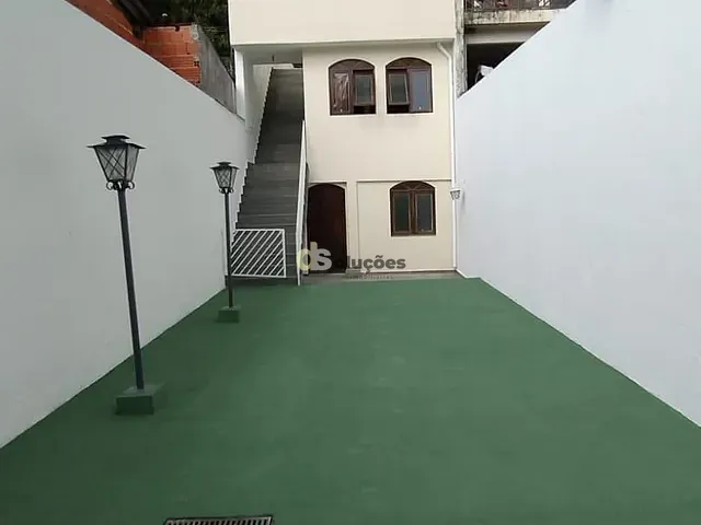Sobrado 4 quartos e 4 banheiros, à venda, no bairro Vila Irmãos Arnoni em São Paulo