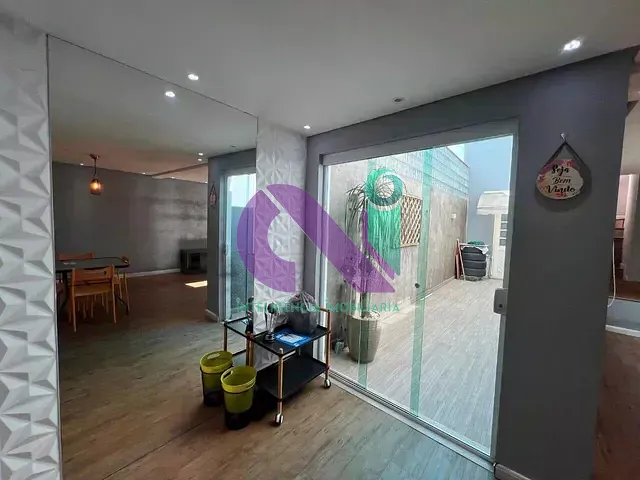 Sobrado com 125m² 3 quartos e 3 banheiros, à venda, no bairro Cidade das Flores em Osasco