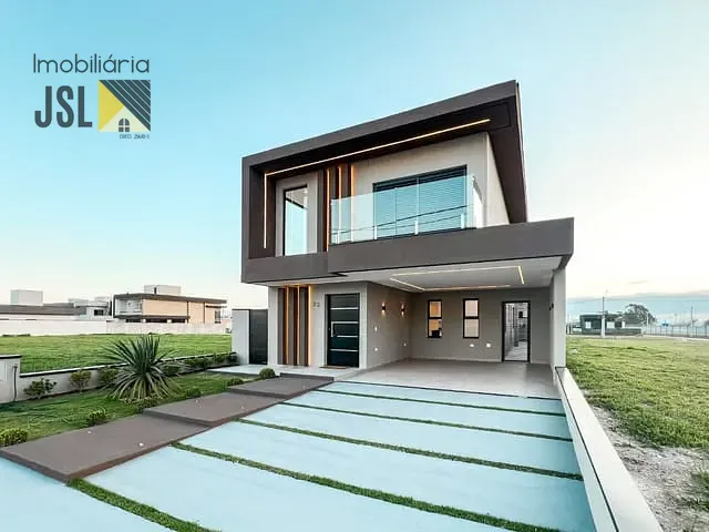 Sobrado com 250m² 3 quartos e 2 banheiros, à venda, no bairro Jardim das Flores em São José dos Campos