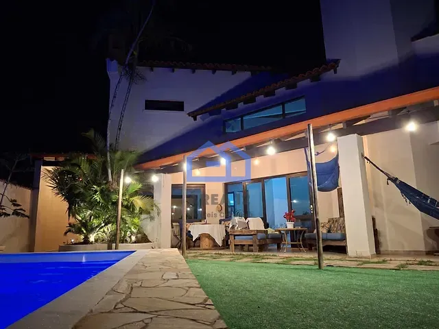 Sobrado com 400m² 3 quartos e 3 banheiros, à venda, no bairro Portal da Olaria em São Sebastião