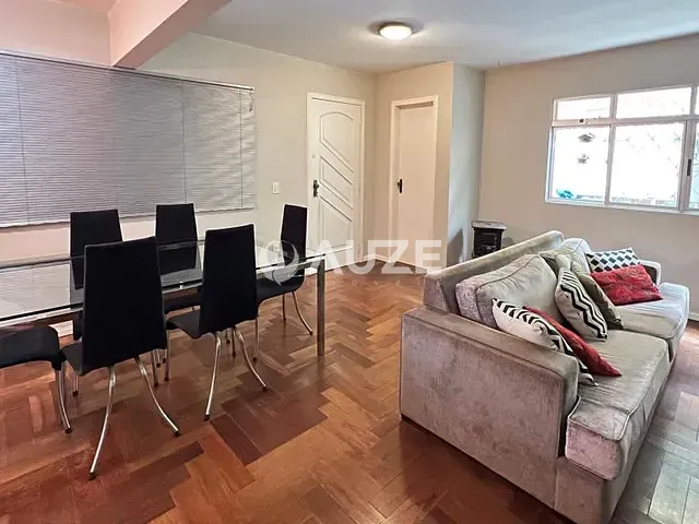 Sobrado com 191m² 3 quartos e 4 banheiros, à venda, no bairro Santa Felicidade em Curitiba