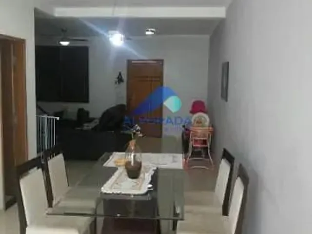 Sobrado com 150m² 3 quartos e 2 banheiros, à venda, no bairro Residencial de Ville em São José Dos Campos