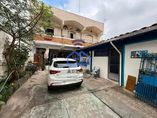 Sobrado com 302m² 11 quartos e 9 banheiros, à venda, no bairro Jardim Primavera em Caraguatatuba