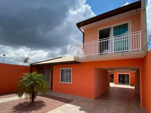 Sobrado 2 quartos e 3 banheiros, à venda, no bairro Cará-cará em Ponta Grossa