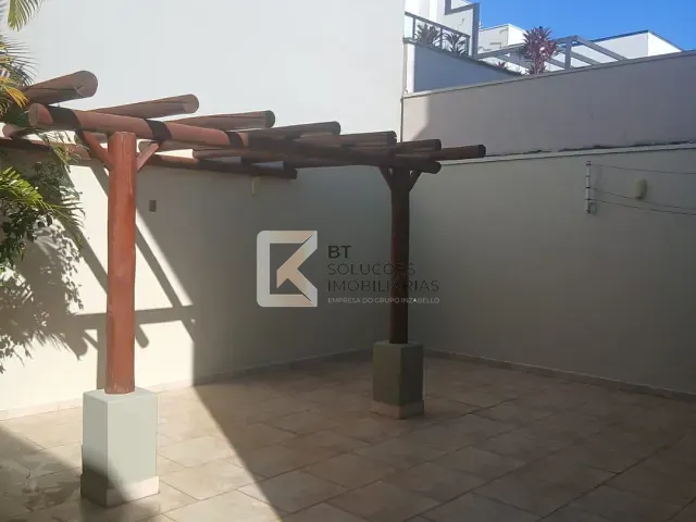 Sobrado com 200m² 3 quartos e 4 banheiros, à venda, no bairro Jardim Bréscia em Indaiatuba