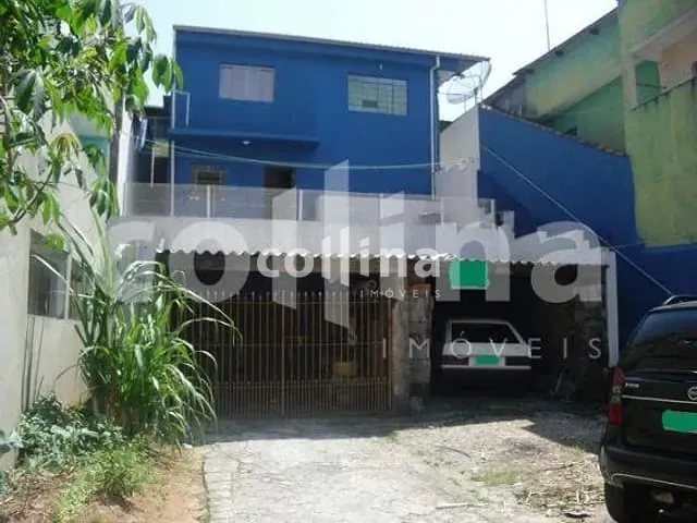 Sobrado com 266m² 2 quartos e 2 banheiros, à venda, no bairro Vila Veloso em Carapicuíba