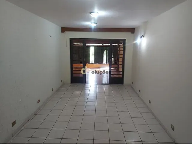 Sobrado 3 quartos e 2 banheiros, à venda, no bairro Parque Maria Domitila em São Paulo