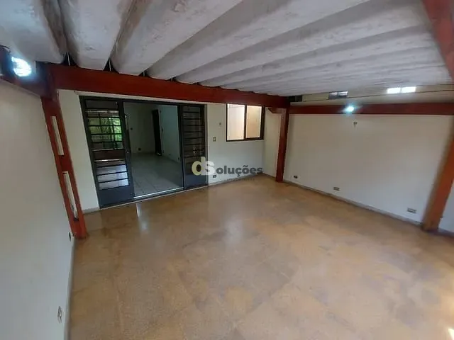 Sobrado 3 quartos e 2 banheiros, à venda, no bairro Parque Maria Domitila em São Paulo