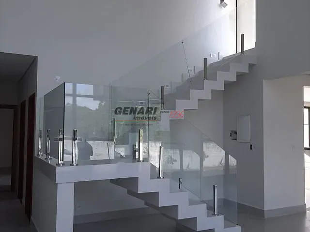Sobrado com 300m² 4 quartos e 6 banheiros, à venda, no bairro Jardim Maison Du Parc em Indaiatuba