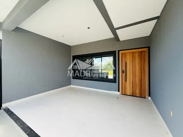 Sobrado com 100m² 3 quartos e 3 banheiros, à venda, no bairro Barra do Aririú em Palhoça