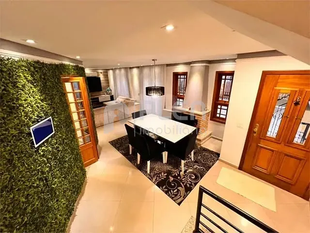 Sobrado 3 quartos e 5 banheiros, à venda, no bairro Vila Irmãos Arnoni em São Paulo