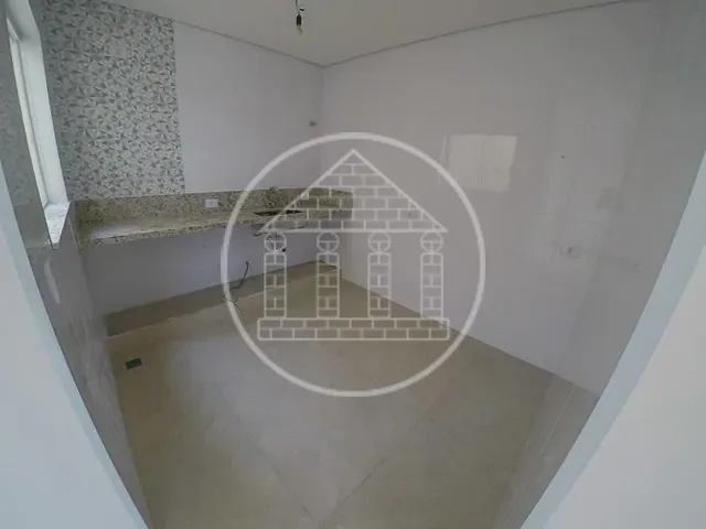 Casa com 90m² 2 quartos e 1 banheiro, à venda, no bairro Jardim Santa Cruz (Campo Grande) em São Paulo