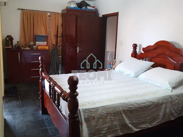 Sobrado 3 quartos e 1 banheiro, à venda, no bairro Bosque da Princesa em Pindamonhangaba