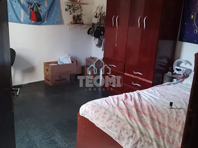 Sobrado 3 quartos e 1 banheiro, à venda, no bairro Bosque da Princesa em Pindamonhangaba
