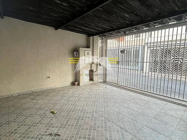 Sobrado 2 quartos e 2 banheiros, à venda, no bairro Vila Gomes Cardim em São Paulo