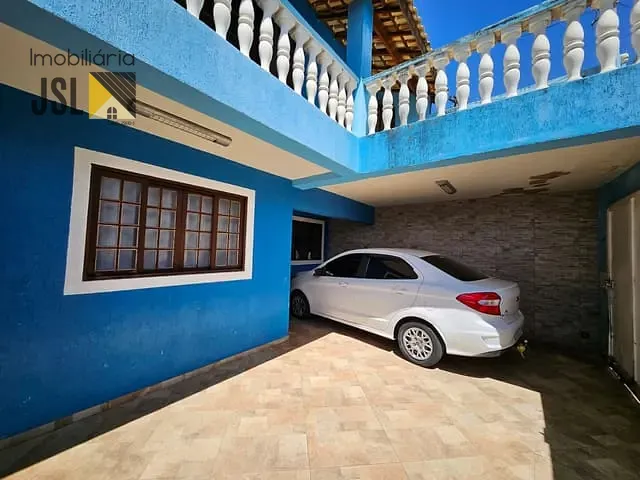 Sobrado com 150m² 3 quartos e 2 banheiros, à venda, no bairro Vila Bandeirantes em Caçapava