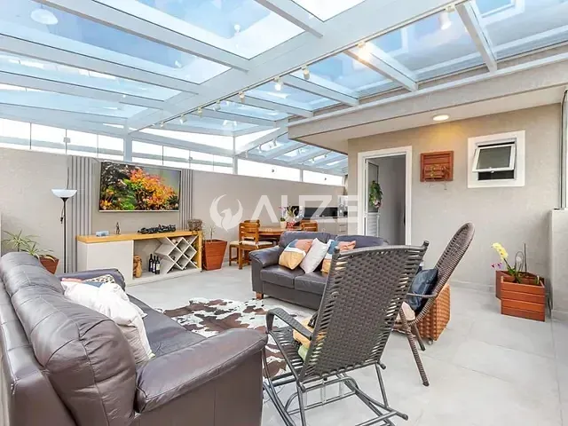 Sobrado com 183m² 3 quartos e 3 banheiros, à venda, no bairro Bairro Alto em Curitiba