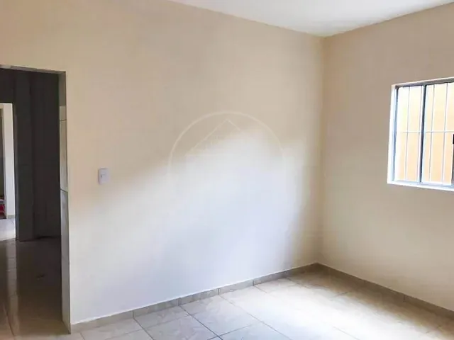 Sobrado com 140m² 2 quartos e 1 banheiro, à venda, no bairro Jardim Beatriz em São Paulo