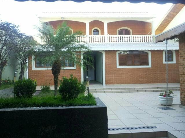 Foto do Sobrado - Sobrado à venda 3 Quartos, 1 Suite, 3 Vagas, 250M², Residencial União, São José dos Campos - SP | RUSSI IMÓVEIS