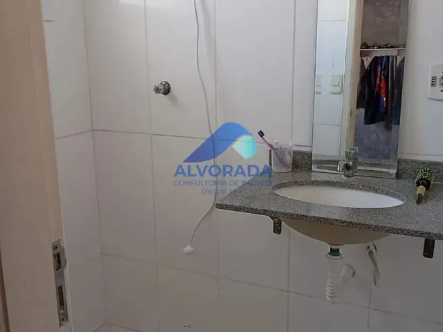 Sobrado com 132m² 2 quartos e 3 banheiros, à venda, no bairro Jardim Primavera em Jacareí