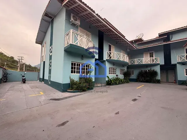 Sobrado com 95m² 2 quartos e 3 banheiros, para alugar, no bairro Prainha em Caraguatatuba