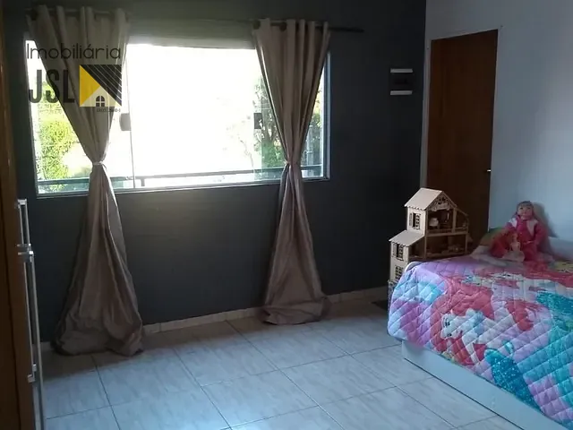 Sobrado com 175m² 2 quartos e 4 banheiros, à venda, no bairro Parque Residencial Santo André em Caçapava