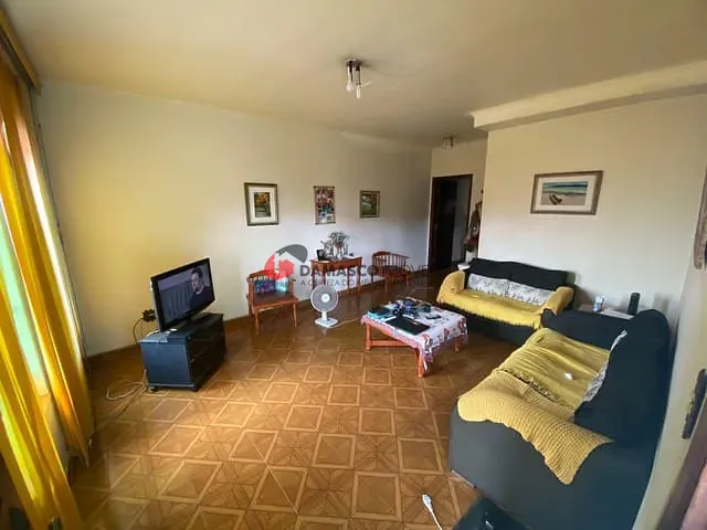Sobrado com 320m² 3 quartos e 1 banheiro, à venda, no bairro Campestre em Santo André