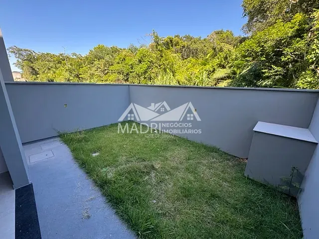 Sobrado com 150m² 2 quartos e 1 banheiro, à venda, no bairro Forquilhas em São José
