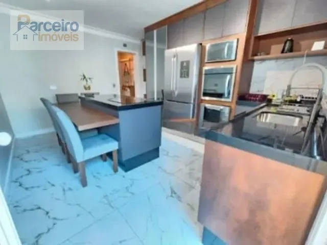 Sobrado com 130m² 3 quartos e 2 banheiros, à venda, no bairro Jardim Maringá em São Paulo