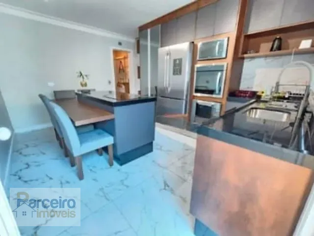 Sobrado com 130m² 3 quartos e 2 banheiros, à venda, no bairro Jardim Maringá em São Paulo