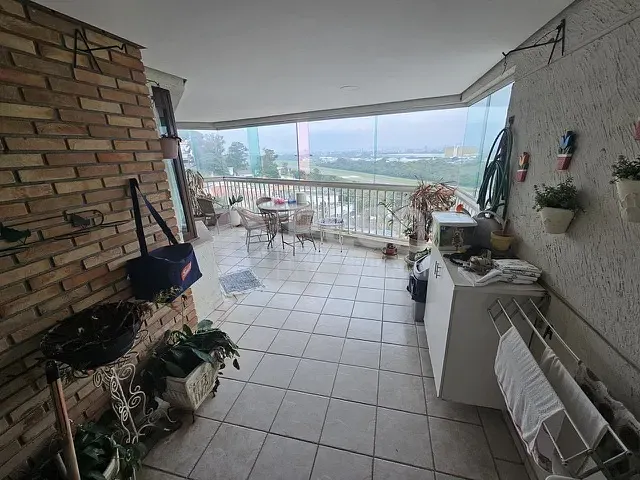Sobrado com 553m² 8 quartos e 8 banheiros, à venda, no bairro Jardim São Bento em São Paulo