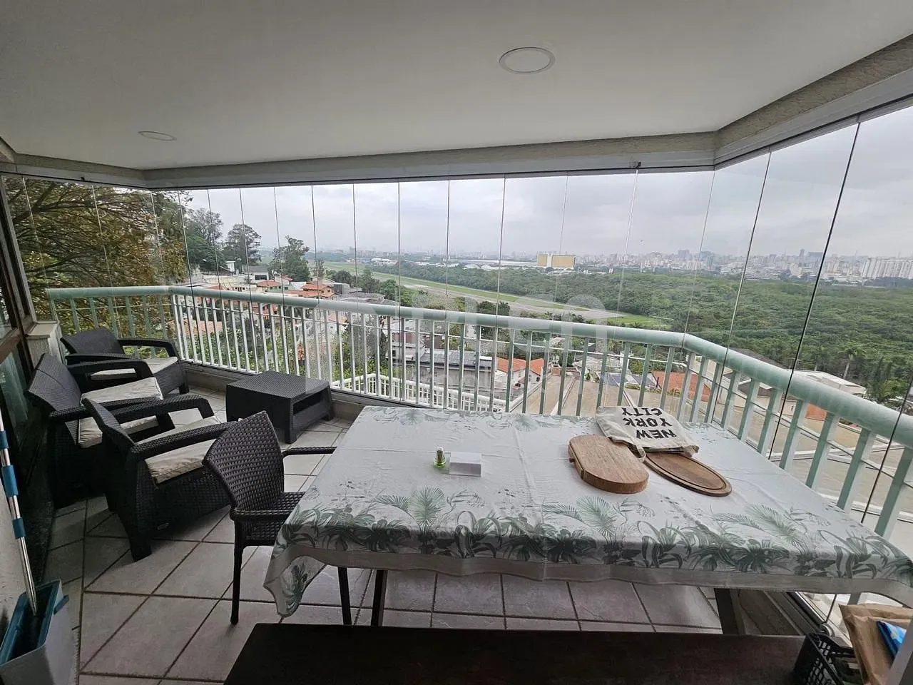 Casa de 8 quartos à venda em Jardim São Bento, São Paulo