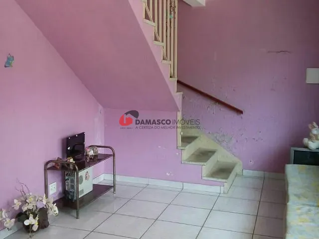 Sobrado com 131m² 3 quartos e 2 banheiros, à venda, no bairro Campestre em Santo André