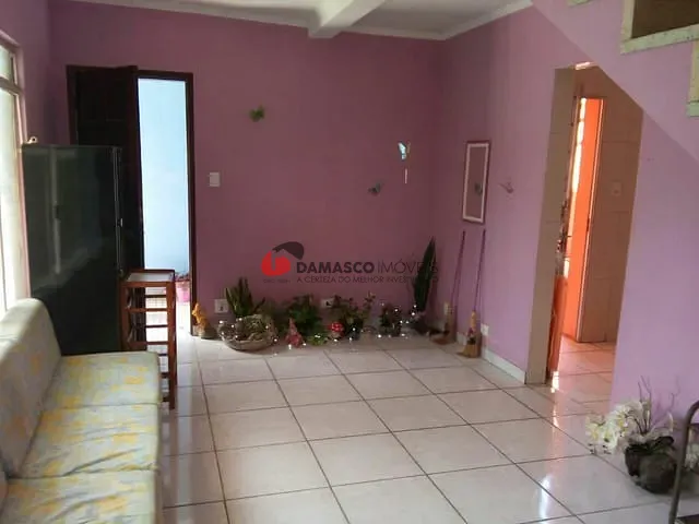 Sobrado com 131m² 3 quartos e 2 banheiros, à venda, no bairro Campestre em Santo André