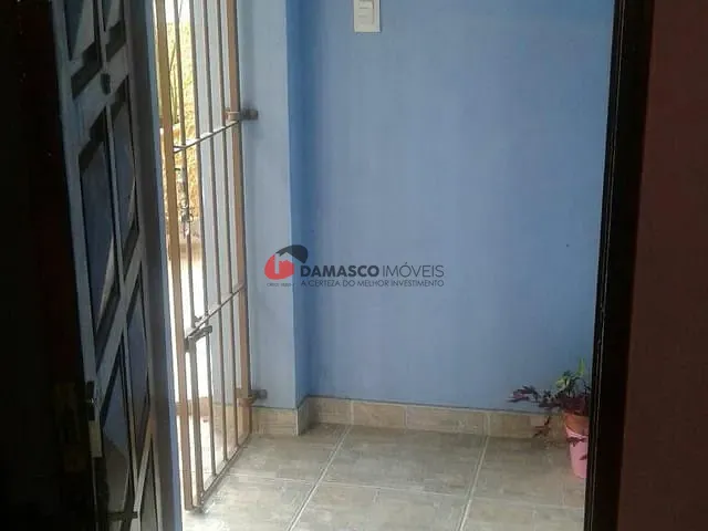 Sobrado com 131m² 3 quartos e 2 banheiros, à venda, no bairro Campestre em Santo André