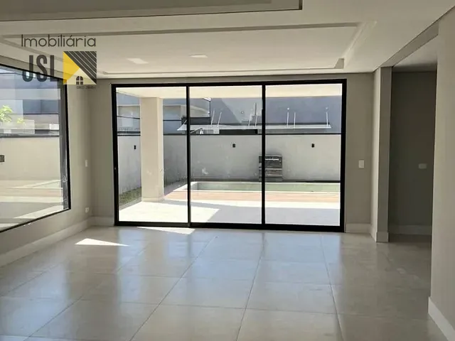 Sobrado com 300m² 3 quartos e 4 banheiros, à venda, no bairro Condomínio Terras do Vale em Caçapava