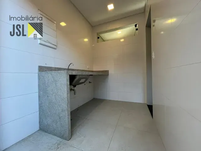 Sobrado com 300m² 3 quartos e 4 banheiros, à venda, no bairro Condomínio Terras do Vale em Caçapava