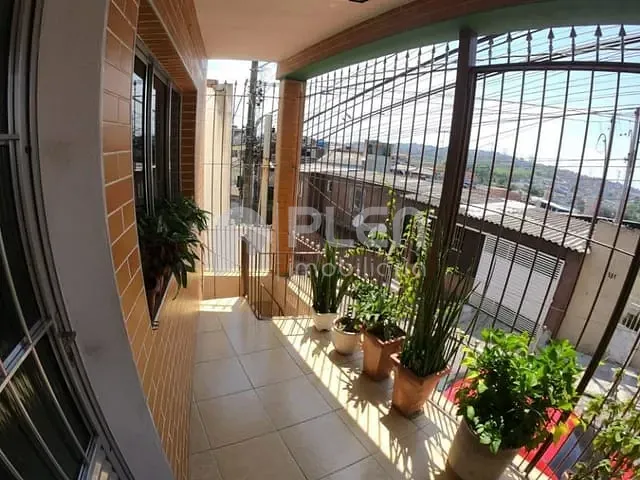 Sobrado 3 quartos e 3 banheiros, para alugar, no bairro Jardim Francisco Mendes em São Paulo