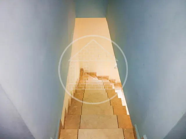 Sobrado com 300m², para alugar, no bairro Jardim Beatriz em São Paulo