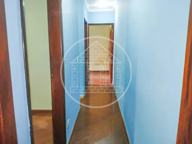 Sobrado com 300m², para alugar, no bairro Jardim Beatriz em São Paulo