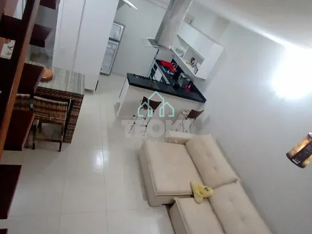 Sobrado 2 quartos e 3 banheiros, à venda, no bairro Jardim Adalgisa em Caraguatatuba