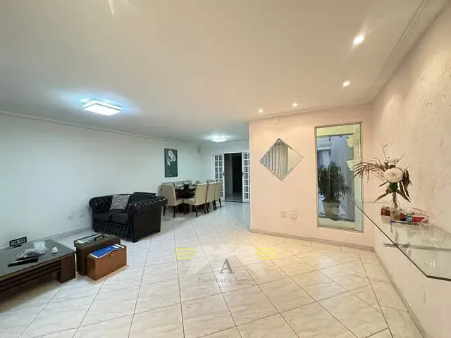 Sobrado 3 quartos e 4 banheiros, à venda, no bairro Mooca em São Paulo