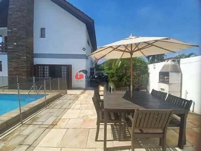 Sobrado com 312m², à venda, no bairro Jardim São Caetano em São Caetano do Sul