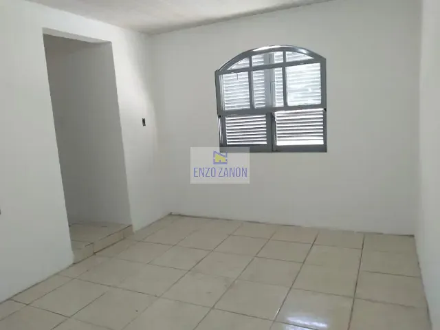 Sobrado com 240m² 5 quartos e 1 banheiro, para alugar, no bairro Campestre em Santo André